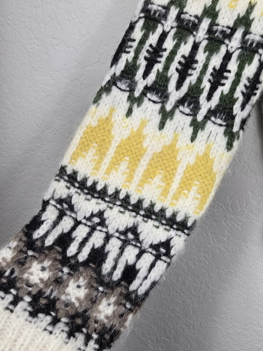 Velvet by Graham & Spencer Alpaca Fair Isle Sweater Yellow Ivory Peru S